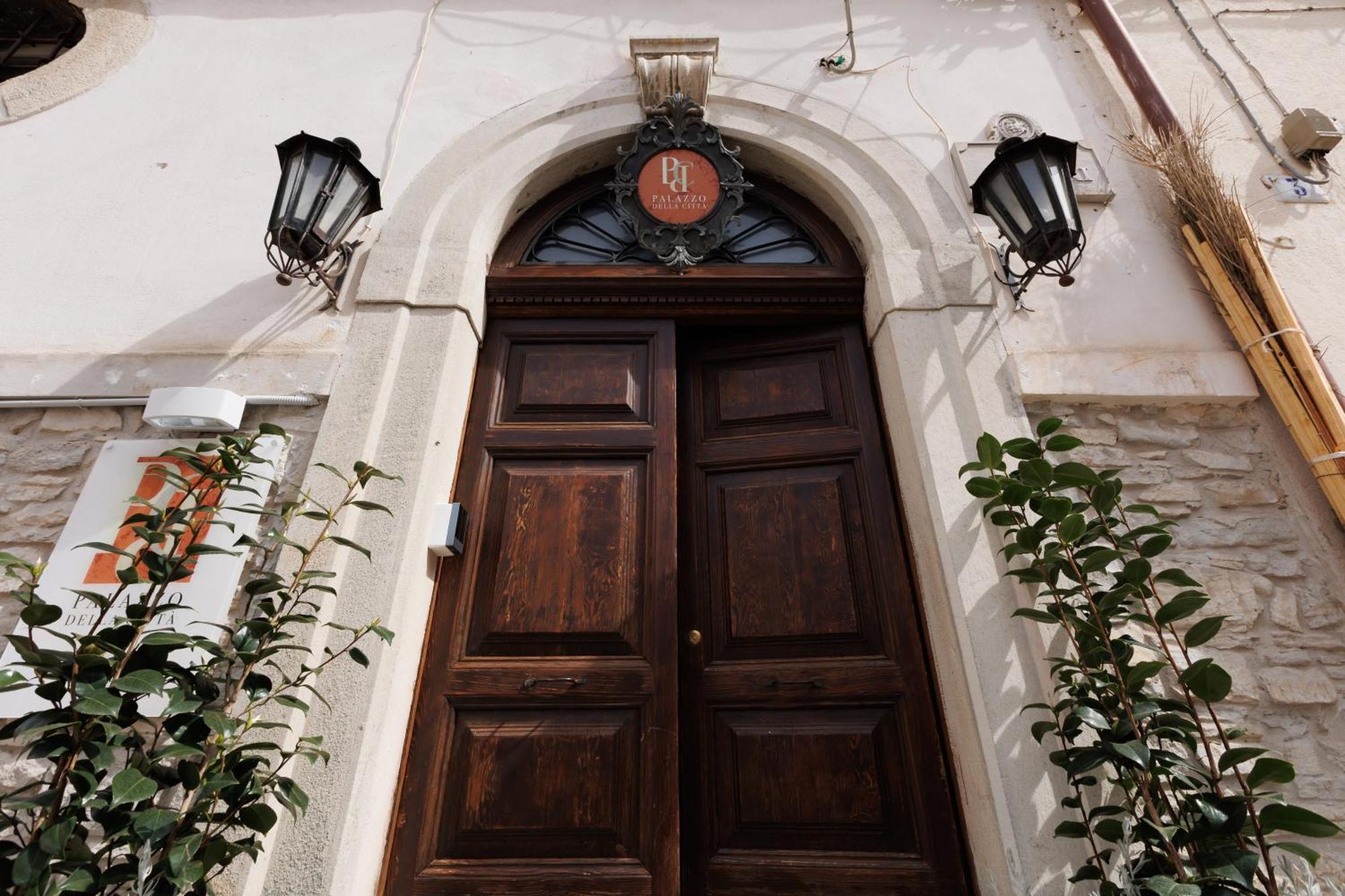 Hotel Palazzo Della Citta Agnone Esterno foto