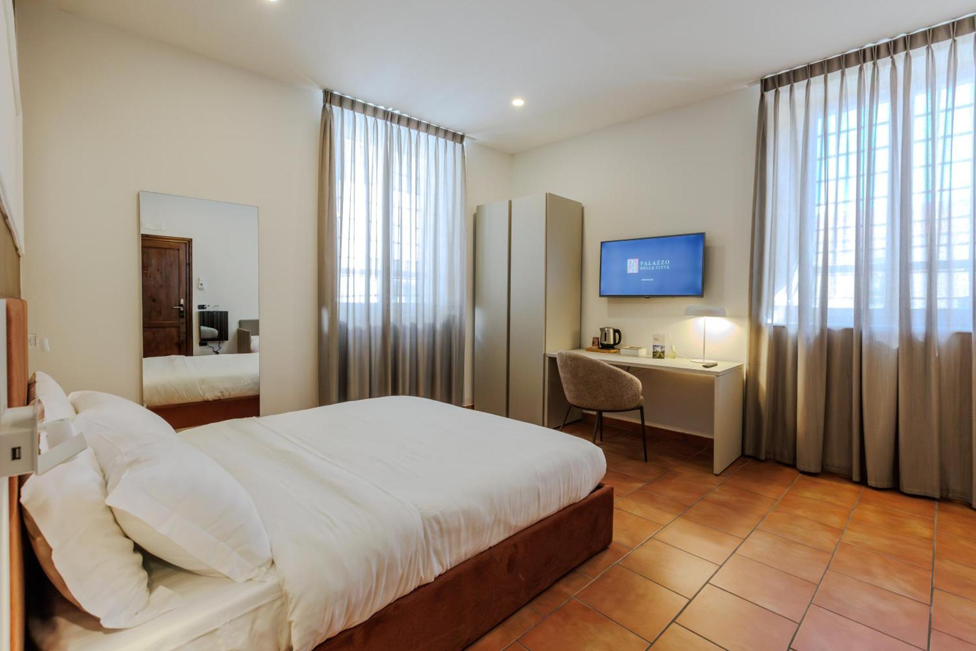 Hotel Palazzo Della Citta Agnone Esterno foto